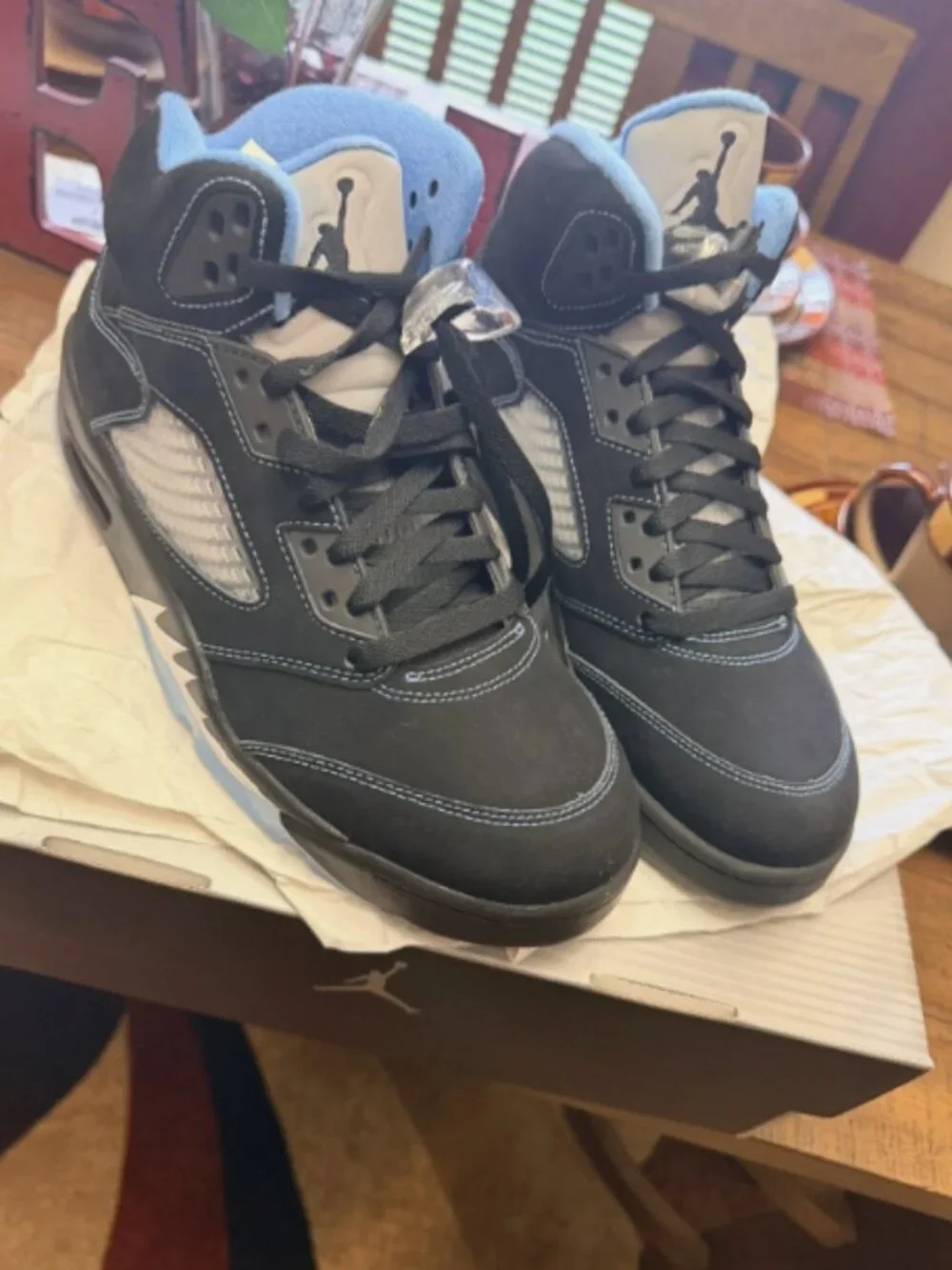 Nike Air Jordan Retro 5 BLACK UNIVERSITY BLUE CAROLINA UNC 2026 NEW